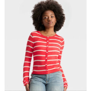 ❤️🤍 Women’s Featherweight Cardigan – Wild Fable
Red Striped | L | New With Tag